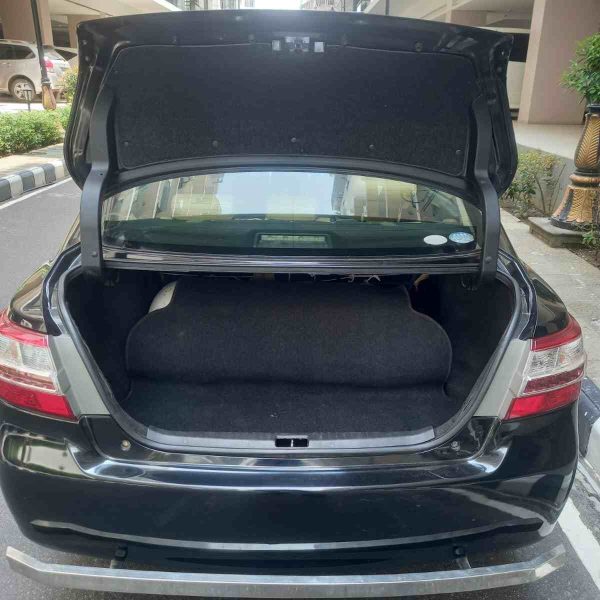 Toyota Premio একটি অসাধারণ গাড়ি যা আপনার দৈনন্দিন প্রয়োজনে এবং পরিবারের জন্য উপযুক্ত