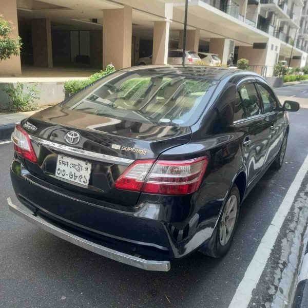 Toyota Premio একটি অসাধারণ গাড়ি যা আপনার দৈনন্দিন প্রয়োজনে এবং পরিবারের জন্য উপযুক্ত