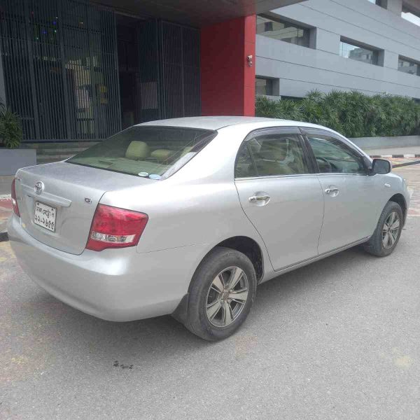 🚗 গাড়ি বিক্রয়  Toyota Axio  – চমৎকার পারিবারিক ও ব্যক্তিগত ব্যবহারের উপযোগী একটি নির্ভরযোগ্য গাড়ি