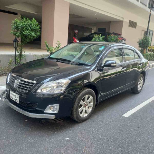 Toyota Premio একটি অসাধারণ গাড়ি যা আপনার দৈনন্দিন প্রয়োজনে এবং পরিবারের জন্য উপযুক্ত